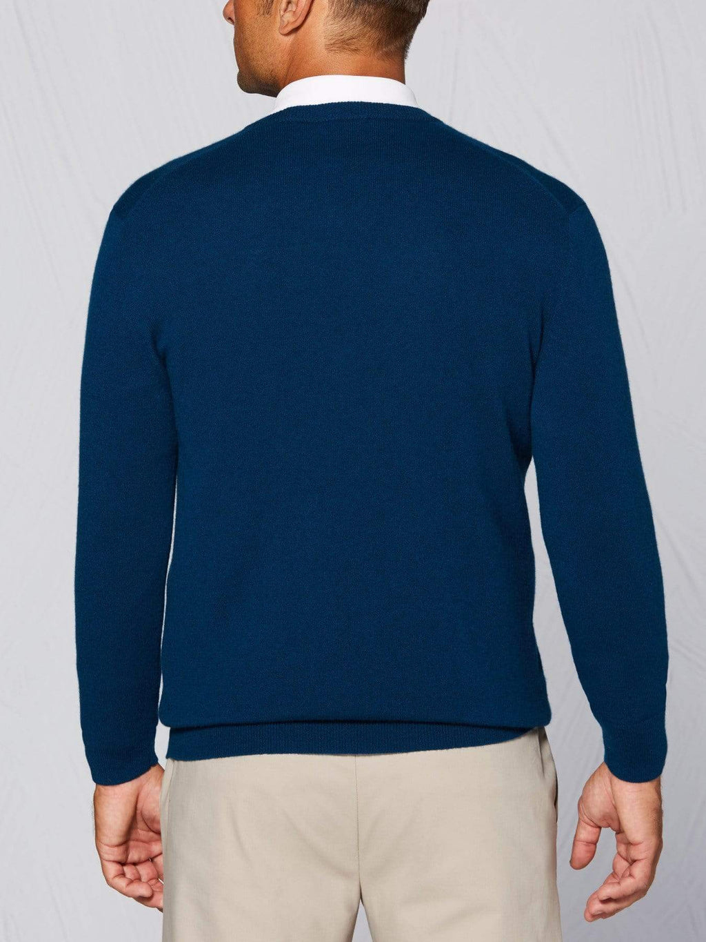 Men's Tour Authentic Cashmere V-Neck Sweater