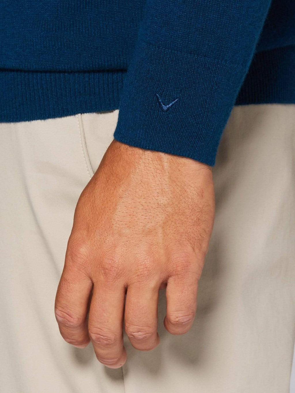 Men's Tour Authentic Cashmere V-Neck Sweater