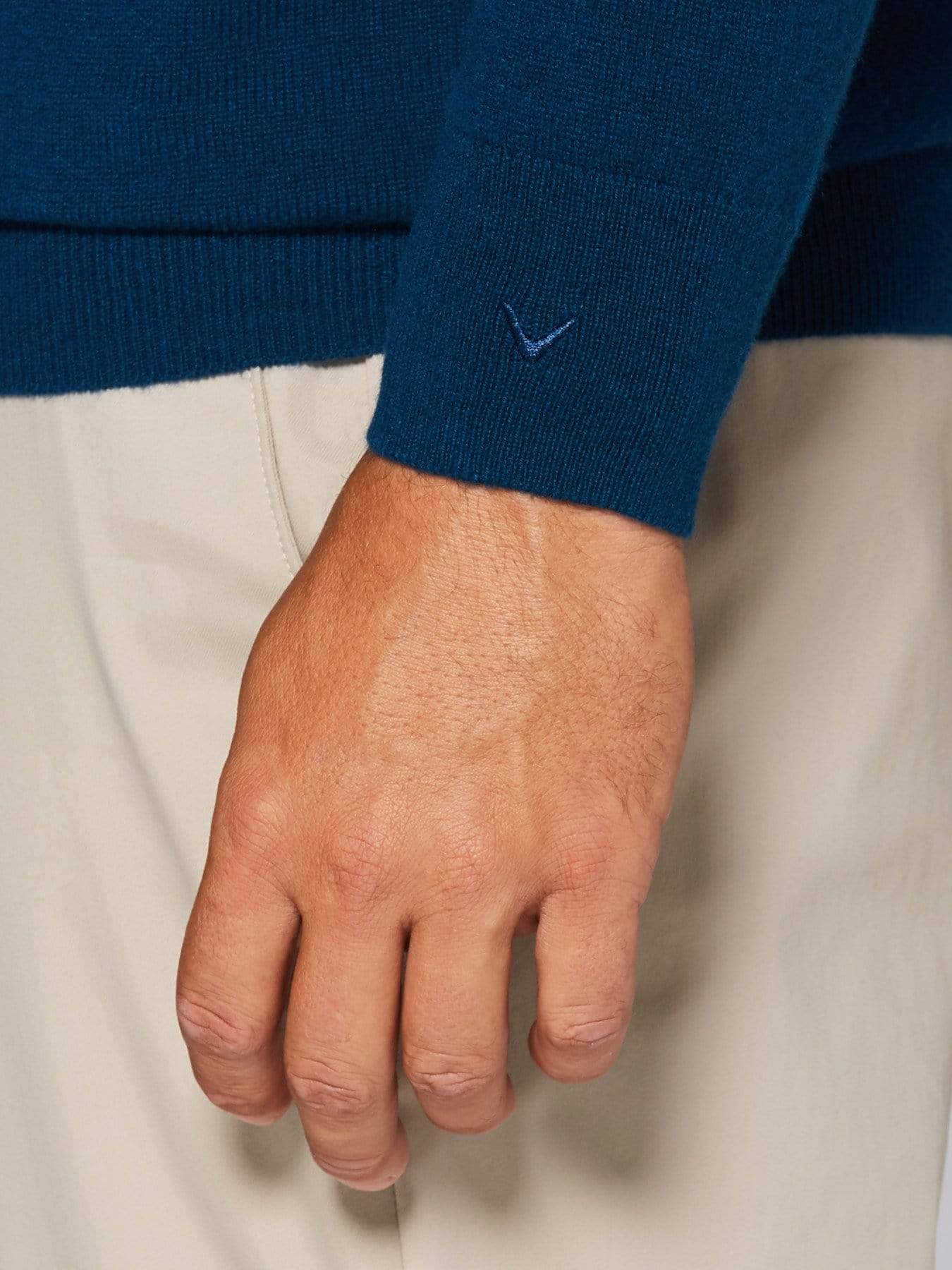 Men's Tour Authentic Cashmere V-Neck Sweater
