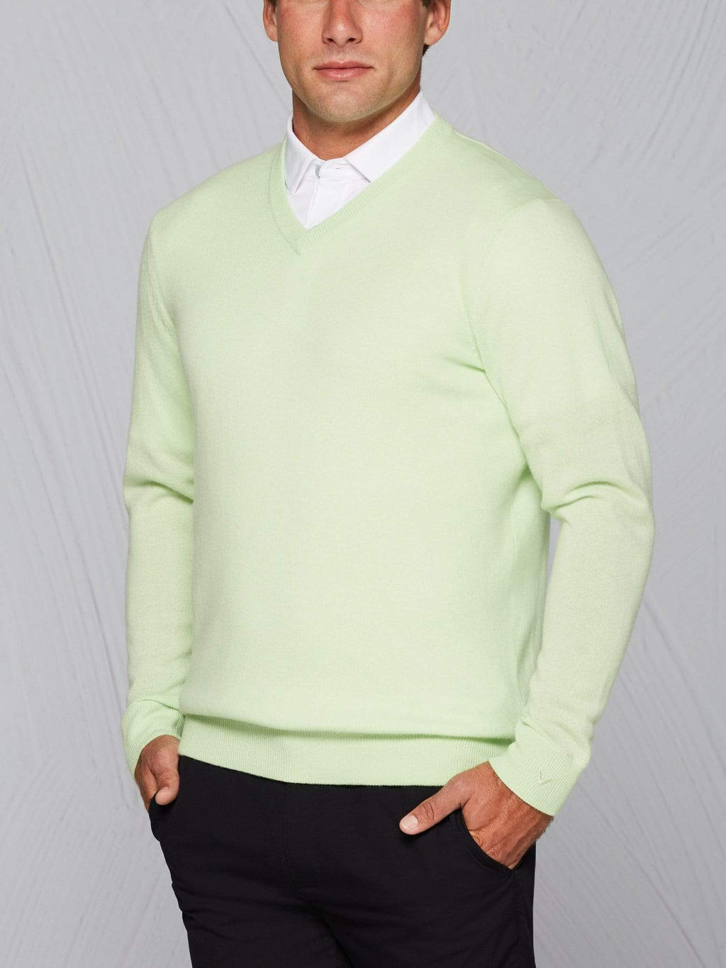 Men's Tour Authentic Cashmere V-Neck Sweater